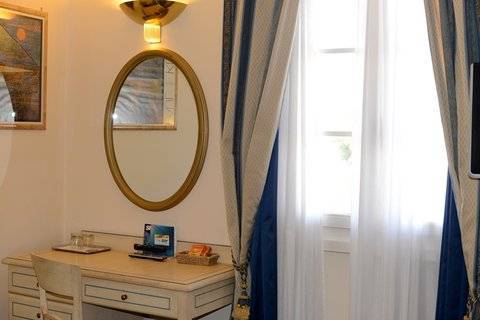 Goya Hotel
